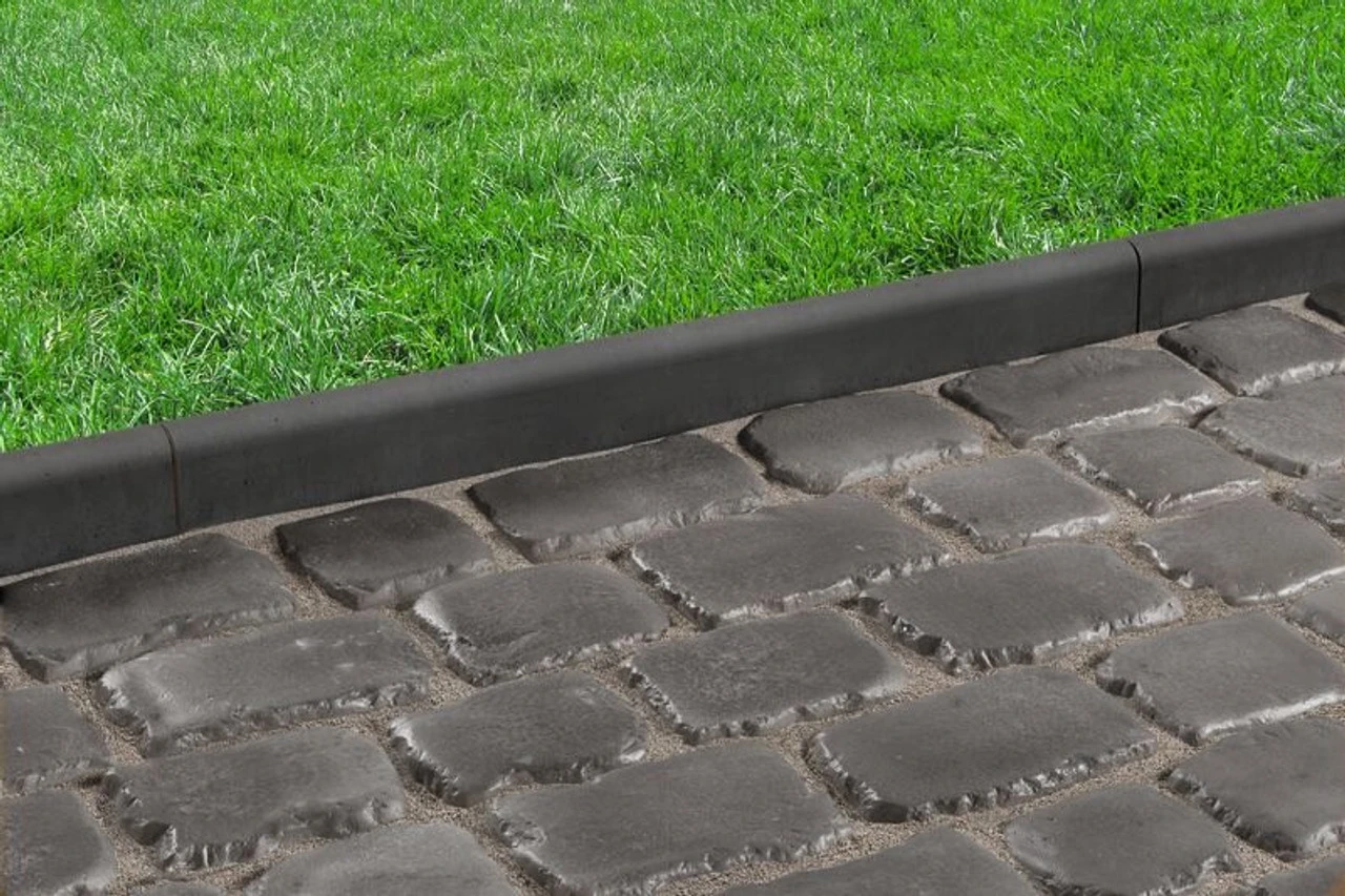 Drivesys Roundtop Concrete Edging Basalt 60 X 150 X 915mm (40 Pack) 1 Drivesys Roundtop Concrete Edging Basalt 60 X 150 X 915mm (40 Pack)